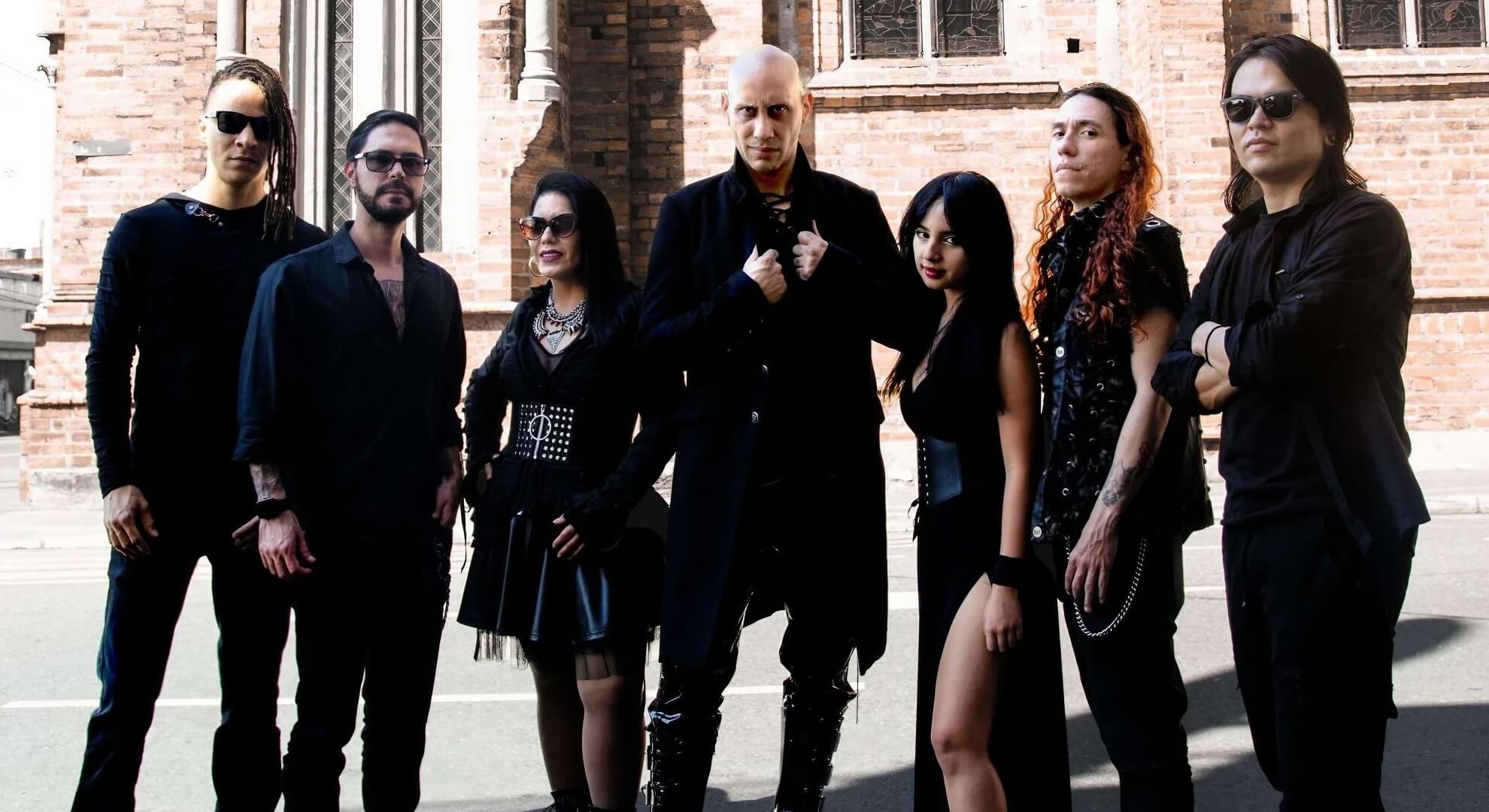 &lsquo;Coraz&oacute;n de Cristal&rsquo; Finds Perros de Reserva in New Jersey