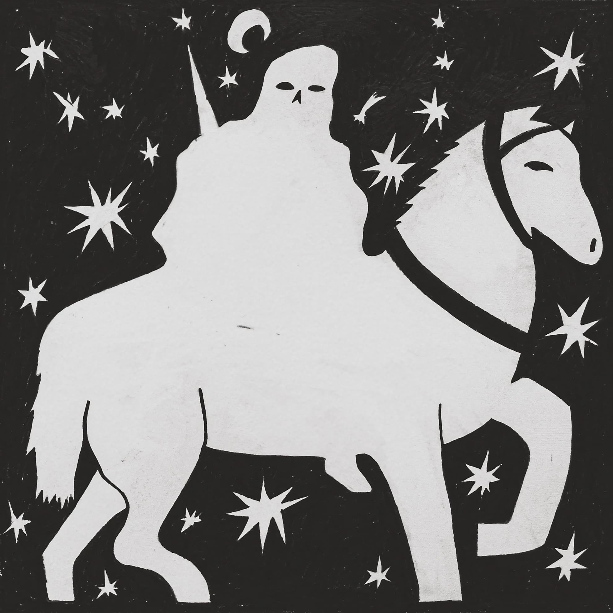 Fluisteraars, ‘Jacht der Mysteriën’ album cover: a black-and-white woodcut-style illustration of a skull-faced rider on a horned horse beneath a crescent moon and stars.